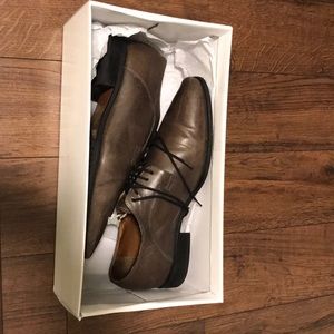 Keeps feet dry and comfortable for the whole day